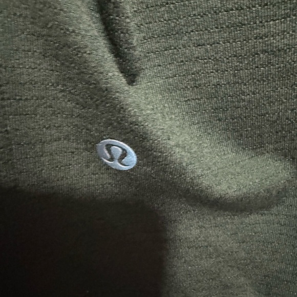 Lululemon Athletica Men’s License to Train shirt. Size XL - Picture 6 of 10